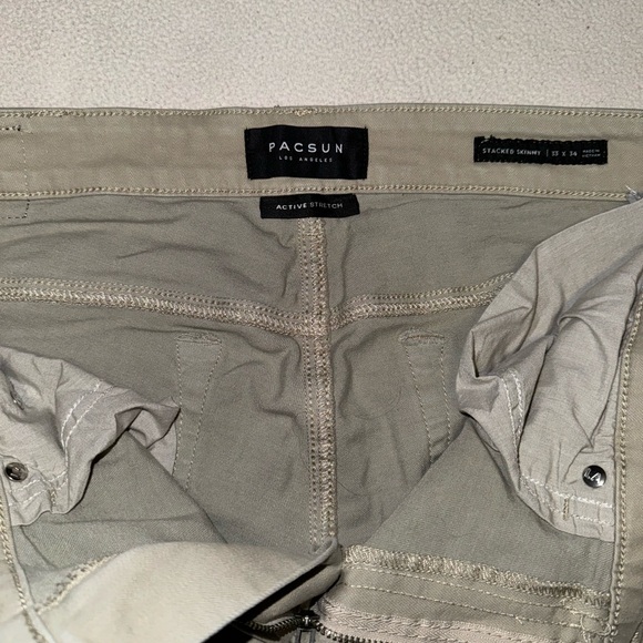 Men’s Pacsun Kahkis - Picture 3 of 3